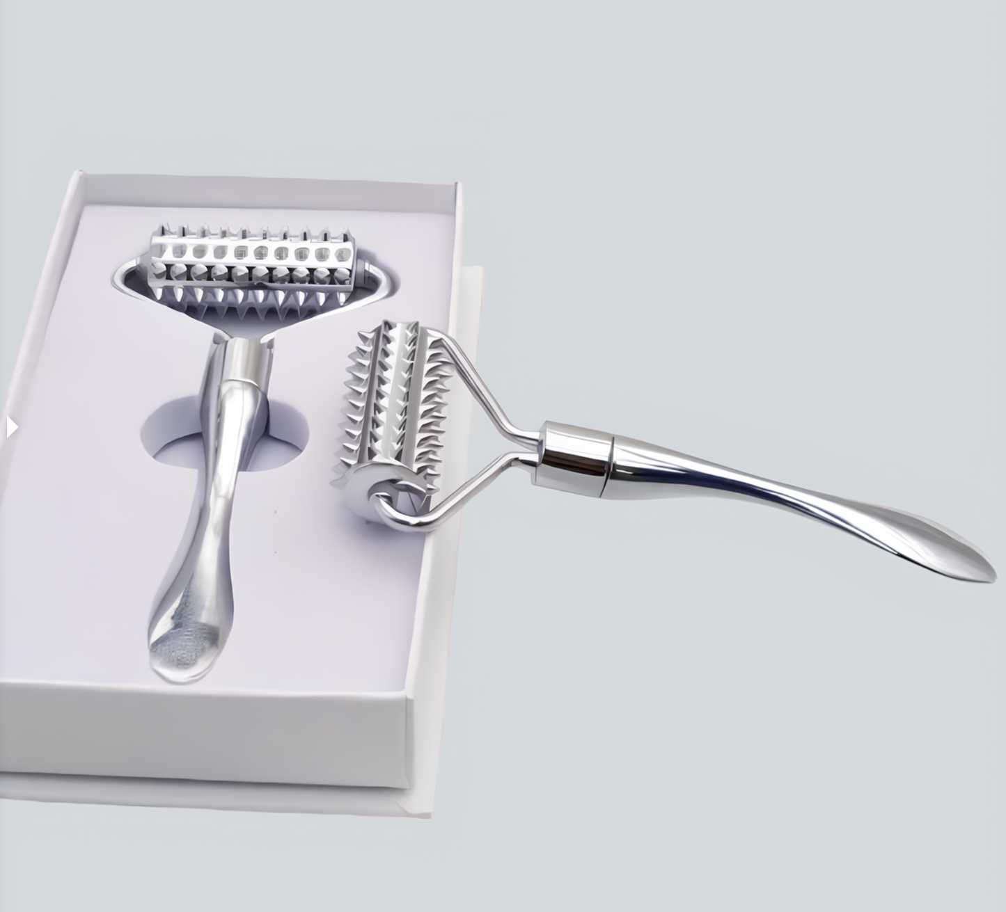SelvEssence™ Micro-Needle Face Slimming Roller