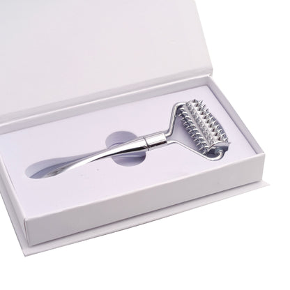 SelvEssence™ Micro-Needle Face Slimming Roller