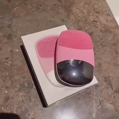 SelvEssence™ Mini Sonic Silicone Face Cleansing Brush